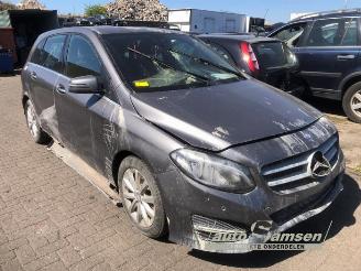 disassembly passenger cars Mercedes B-klasse B (W246/W242), Hatchback, 2011 / 2018 1.6 B-180 BlueEFFICIENCY Turbo 16V 2017/3