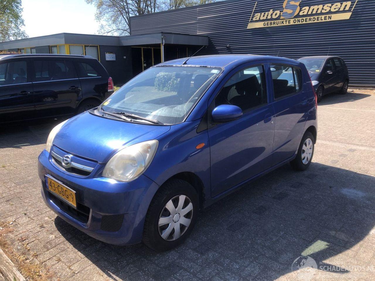 Daihatsu Cuore 