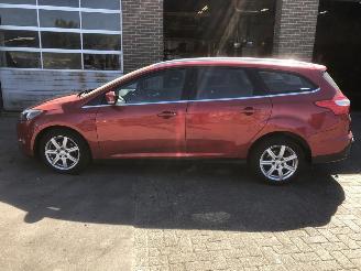 Ford Focus Focus 3 Wagon Combi 2010 / 2018 - 1.6 TDCi ECOnetic Combi/o  Diesel 1 560cc 77kW (105pk) FWD 2012-06/2018-05  NGDB picture 4