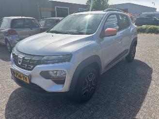 Auto incidentate Dacia Spring Spring Hatchback 2020 - 45 Hatchback  Elektrisch  33kW (45pk) RWD 2020-10 (BV2M1) 4DB401 2021/12