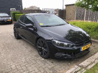 Auto incidentate Volkswagen Scirocco Automaat - Scirocco (137/13AD) Hatchback 3-drs 2008 / 2017 - 1.4 TSI 160 16V Hatchback 2Dr Benzine 1,390cc 118kW (160pk) FWD 2008-08/2012-10  CAVD 2010/6