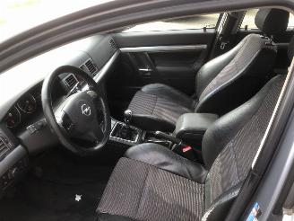 Opel Vectra -C-CC picture 5
