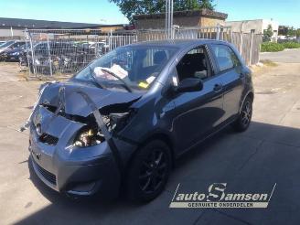 Sloopauto Toyota Yaris Yaris II (P9), Hatchback, 2005 / 2014 1.33 16V Dual VVT-I 2009/5