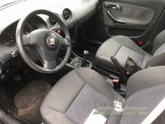 Seat Ibiza Ibiza III (6L1), Hatchback, 2002 / 2009 1.4 16V 100 picture 6