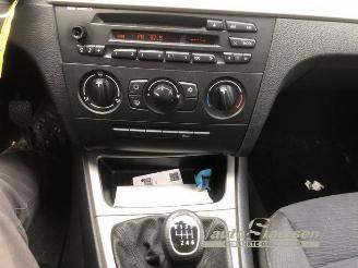 BMW 1-serie 1 serie (E87/87N), Hatchback 5-drs, 2003 / 2012 116i 1.6 16V picture 9