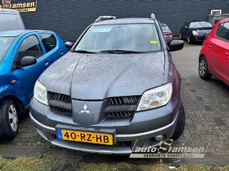 Mitsubishi Outlander Outlander (CU), SUV, 2001 / 2007 2.0 16V 4x2 picture 3