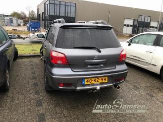 Mitsubishi Outlander Outlander (CU), SUV, 2001 / 2007 2.0 16V 4x2 picture 18