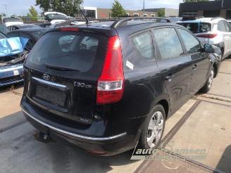 Hyundai I-30 i30 Crosswagon (WWH), Combi, 2007 / 2012 1.4 CVVT 16V picture 12