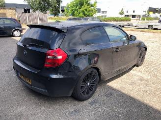 BMW 1-serie 116i 2.0 16V Hatchback 2Dr Benzine 1.995cc 90kW (122pk) RWD 2008-11/2011-12 (UK31; UK32) N43B20A picture 6