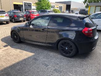 BMW 1-serie 116i 2.0 16V Hatchback 2Dr Benzine 1.995cc 90kW (122pk) RWD 2008-11/2011-12 (UK31; UK32) N43B20A picture 8
