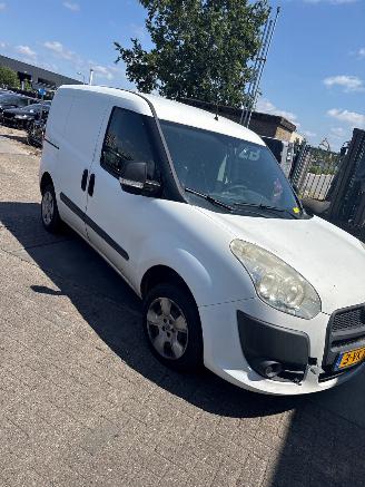 Fiat Doblo  picture 2
