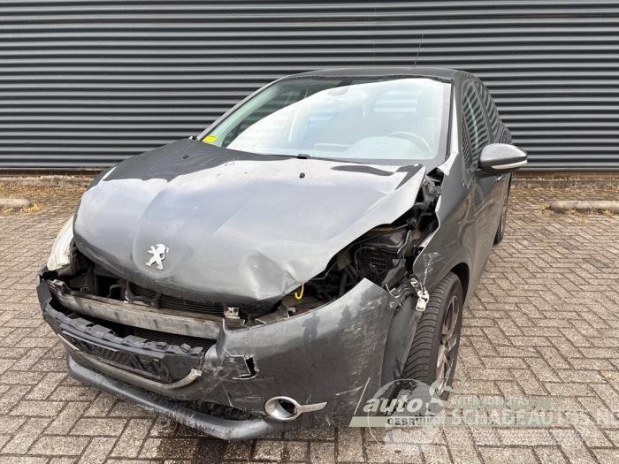 Peugeot 208 208 I (CA/CC/CK/CL), Hatchback, 2012 / 2019 1.6 e-HDi FAP