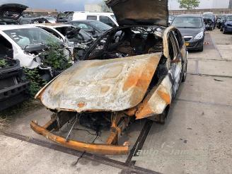 Coche siniestrado BMW 3-serie 3 serie (E90), Sedan, 2005 / 2011 318i 16V 2008/6
