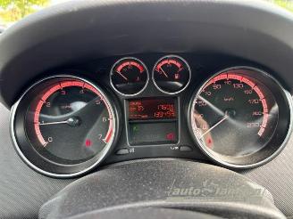 Peugeot 308 308 SW (4E/H), Combi 5-drs, 2007 / 2014 1.6 16V THP 155 picture 12