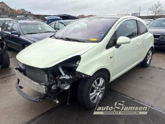 Coche siniestrado Opel Corsa Corsa D, Hatchback, 2006 / 2014 1.4 16V Twinport 2011/3