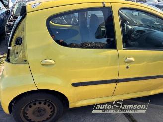 Peugeot 107 107, Hatchback, 2005 / 2014 1.0 12V picture 11