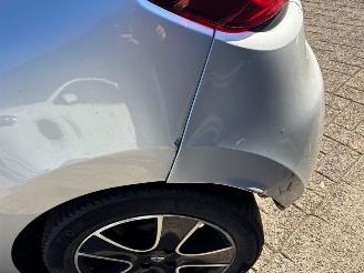 Renault Clio  picture 11