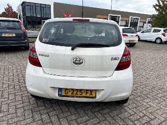 Hyundai I-20  picture 6
