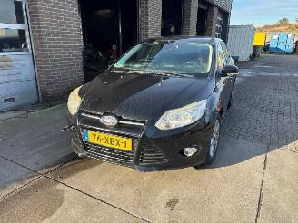 Unfallwagen Ford Focus  2012/5