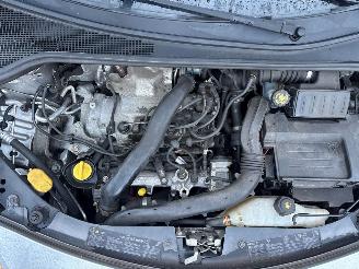 Renault Clio  picture 9