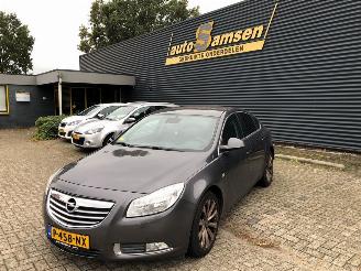 Voiture accidenté Opel Insignia LIMOUSINE HB 2012/4