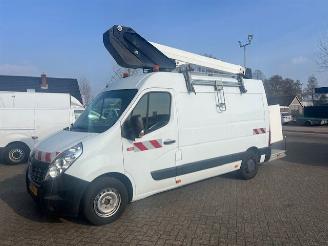krockskadad bil bedrijf Renault Master 2.3 DCI 96KW L2H2 HOOGWERKER KLUBB K32   KLIMA EURO6 2017/7