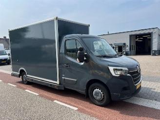 damaged commercial vehicles Renault Master 2.3 DCI 110KW AUT. KOFFER  MAXI AIRCO KLIMA EURO6 2021/4