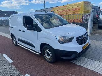 skadebil bedrijf Opel Combo 1.5 CDTI 75KW AIRCO KLIMA SCHUIFDEUR EURO6 2023/5