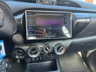 Toyota Hilux 2.4 D-4D 110KW EXTRA CAB 4P AIRCO KLIMA 4WD EURO6 picture 12