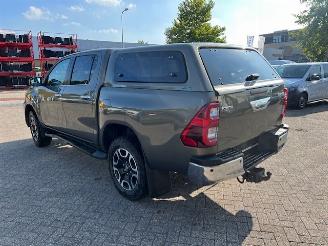 Toyota Hilux 2.8 D-4D 150KW AUTOM. DOUBLE CAB. KLIMA NAVI LEER 4WD picture 2