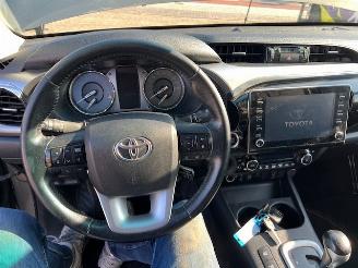 Toyota Hilux 2.8 D-4D 150KW AUTOM. DOUBLE CAB. KLIMA NAVI LEER 4WD picture 14