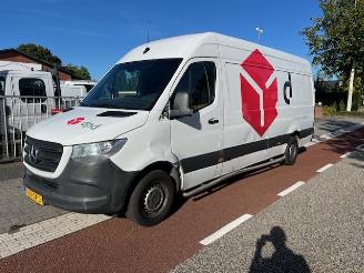 krockskadad bil bedrijf Mercedes Sprinter 315 CDI 110KW AUTOM. L3H2 MAXI AIRCO KLIMA CAMERA 2021/5