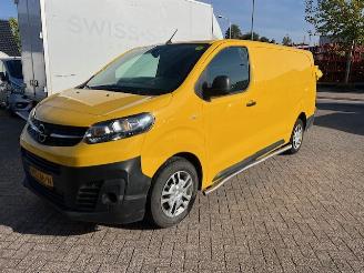 dommages fourgonnettes/vécules utilitaires Opel Vivaro 1.5 CDTI 75KW L3H1 LANG AIRCO KLIMA NAVI CAMERA 2021/10