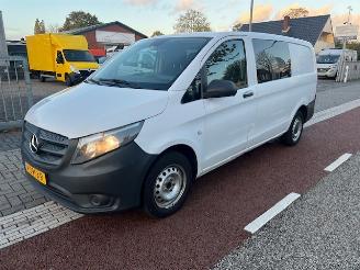 damaged commercial vehicles Mercedes Vito 116 CDI 120KW  LANG AIRCO KLIMA 2016/2