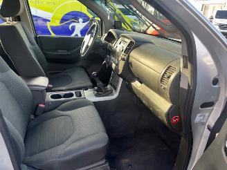 Nissan Navara 2.5 DCI 140kw DOUBLE CAB.  4WD 4X4 AIRCO KLIMA picture 6