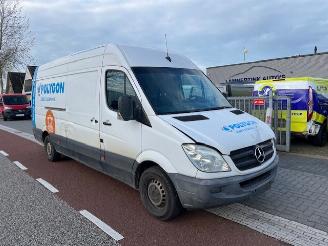 damaged commercial vehicles Mercedes Sprinter 313 CDI 95KW MAXI L3H2 AIRCO KLIMA 2012/1