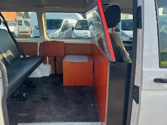 Volkswagen Transporter 2.0 TDI 110KW COMBI PERSONNENBUS PKW 8 PERS BRIEF picture 9