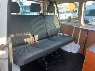 Volkswagen Transporter  picture 11