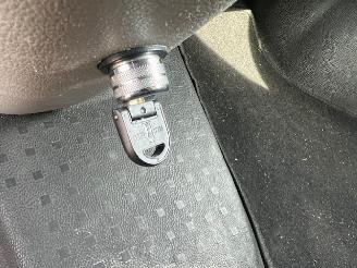 Volkswagen Transporter 2.0 TDI 75KW L2H1 LANG AIRCO KLIMA EURO6 picture 12