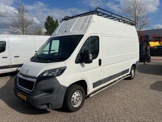 Vaurioauto  commercial vehicles Peugeot Boxer 2.0 bluehdi 96kw L3H3  Euro6 AIRCO KLIMA  MAXI 2016/11