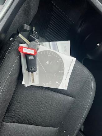 Toyota Hilux 2.4 D-4D 110KW AUTOM. DOUBLE CAB. KLIMA 4WD EURO6 picture 18