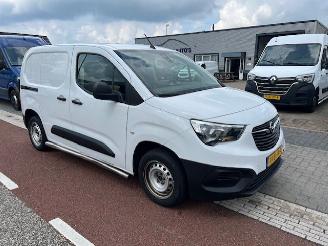 Avarii auto utilitare Opel Combo 1.5d 75KW  AIRCO KLIMA SCHUIFDEUR EURO6 2023/2