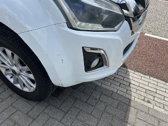Isuzu D-Max 1.9D 120KW EXTRA CAB  AUTM.  AIRCO KLIMA EURO6 4WD picture 12