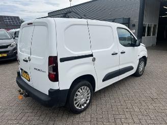 Toyota Proace CITY 1.5 D-4D 75KW AIRCO KLIMA SCHUIFDEUR picture 2