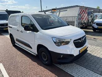 Unfall Kfz Van Opel Combo 1.5d 75kw  AIRCO KLIMA SCHUIFDEUR EURO6 2023/1