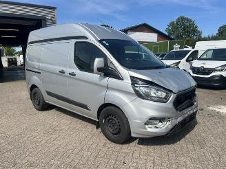 Schade bestelwagen Ford Transit Custom 2.0 TDCI 95KW L1H2 AIRCO KLIMA EURO6 2021/8