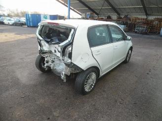 Volkswagen Up  picture 3