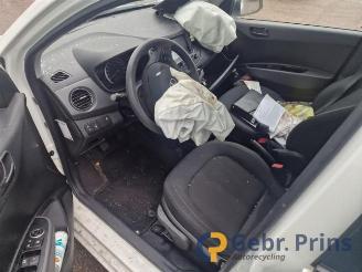 Hyundai I-10 i10 (B5), Hatchback, 2013 / 2019 1.0 12V picture 6