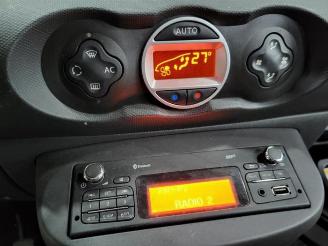 Renault Twingo Twingo II (CN), Hatchback 3-drs, 2007 / 2014 1.5 dCi 90 FAP picture 8