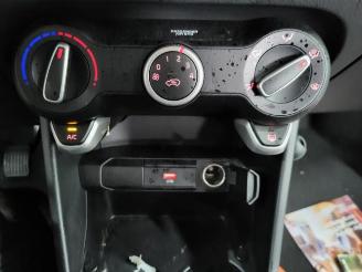 Kia Picanto Picanto (JA), Hatchback, 2017 1.0 DPi 12V picture 15